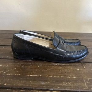 Cole Haan Womans 9 1/2 B 9.5 Black Classic Leather Penny Loafers Slip-On Shoes
